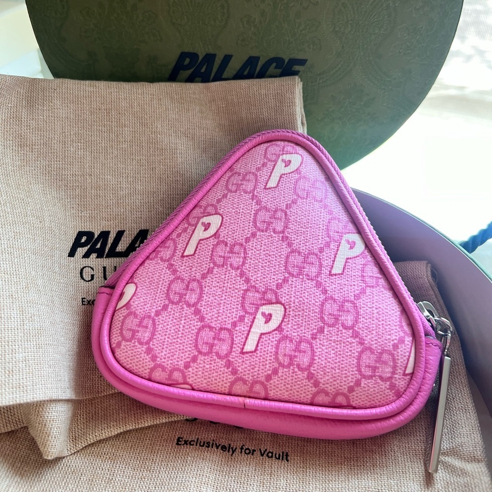 GUCCI x PALACE Pink GG Supreme Pink Coin Card Wallet Limited Edition BOX Dusty